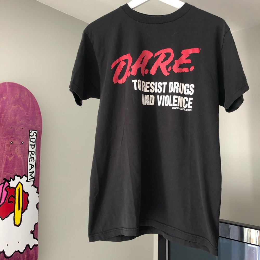 Vintage D.A.R.E Drugs And Violence T-Shirt